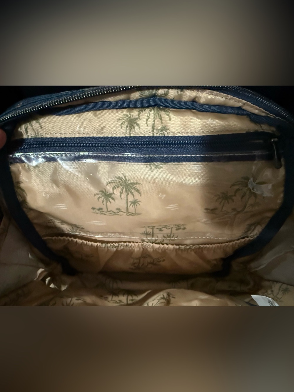 Lug Ranger in Tropical Multi - Picture 5 of 7